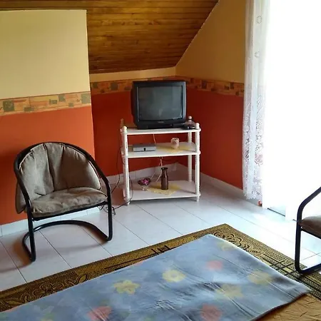 Holiday In 18340 Semesterbostad
